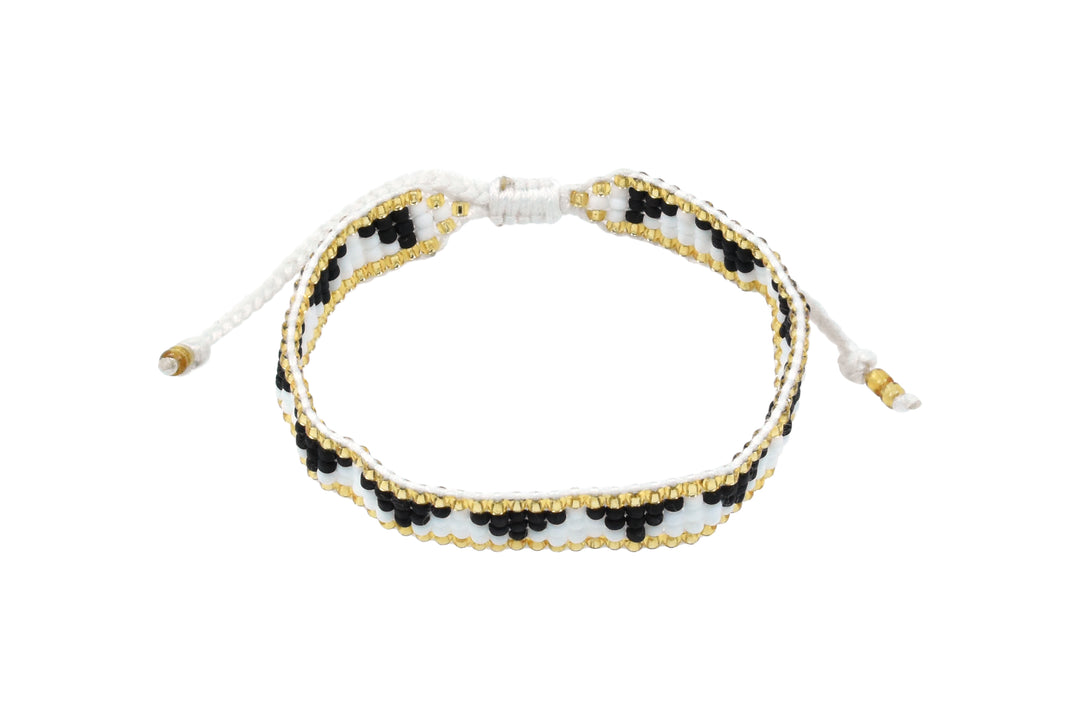 Traditional Hawaiian Triangle Beaded Bracelet
